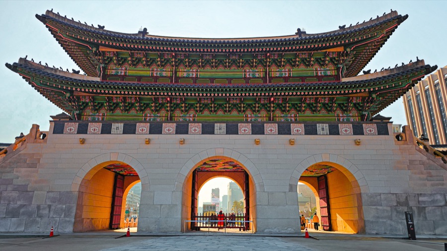 A colorful traditional gate in Seoul